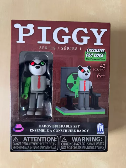 PIGGY Roblox Series 1 PIGGY Buildable Set with Exclusive DLC Code New