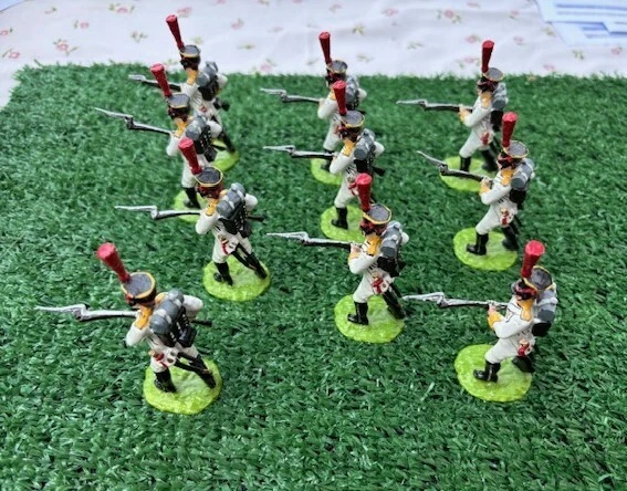 Soldat Français Infanterie - Waterloo WBNP 170 - William Britain (Britains) 1/32