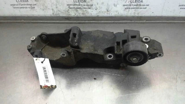 8200527320 Support D´alternateur Pour Opel Vivaro Furgon/Combi 07.2006 = 805500