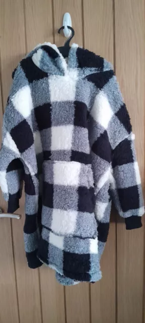 Kids Black/white Checked Oversized Hoodie Age 7-8 From Marks And Spencer BNWT