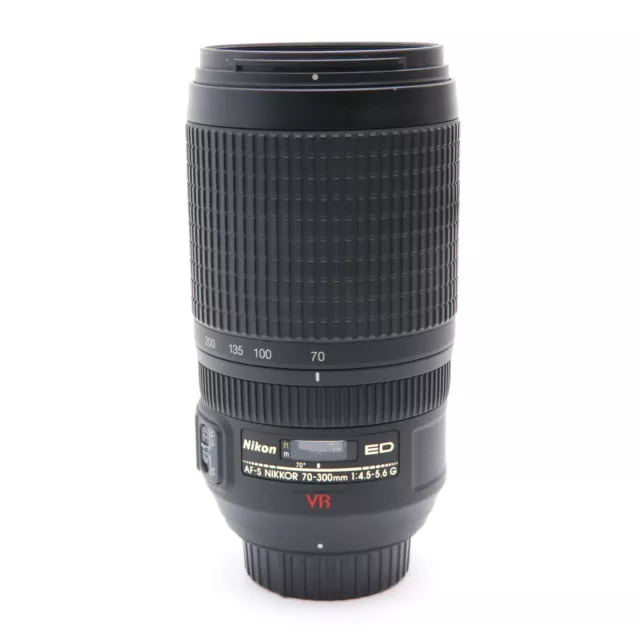 Nikon AF-S VR Zoom-Nikkor 70-300mm F/4.5-5.6G IF-ED #51