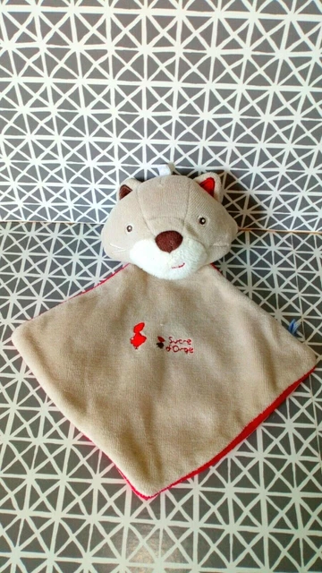 Doudou plat losange chat renard gris rouge brodé chaperon ronge Sucre d'Orge