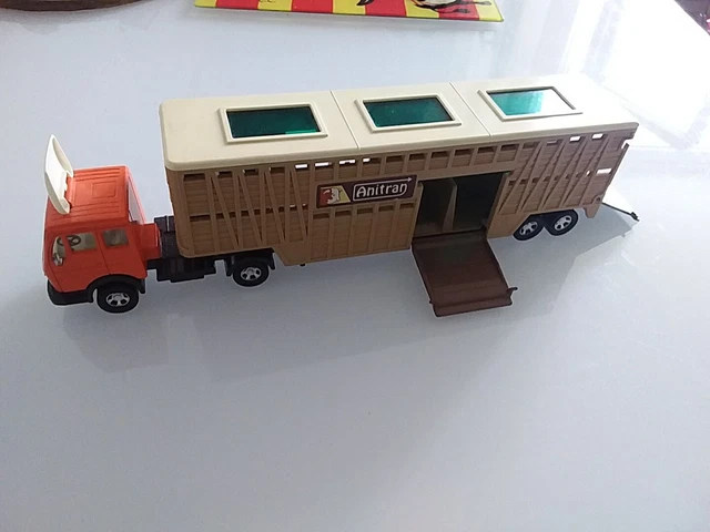 Scania Super 560R Camion Transport Animaux 1