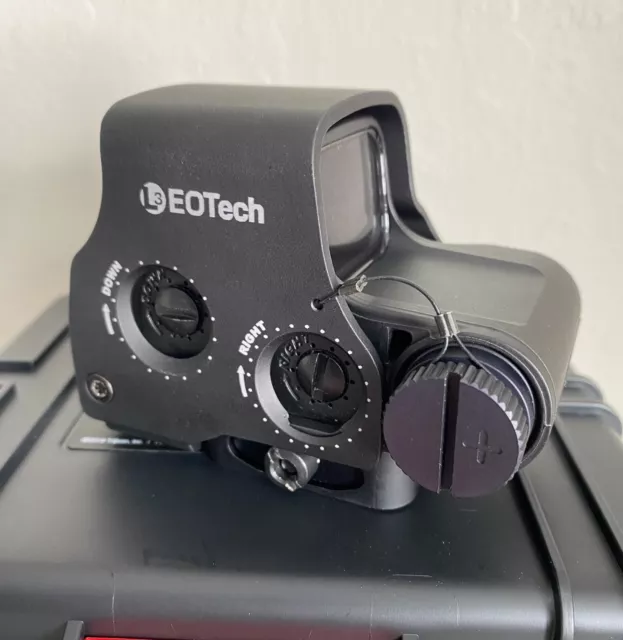 Authentic EOTech XPS2-0 Holographic Sight - Black (Trijicon Hard Case) FREE SHIP Authentic EOTech XPS2-0 Holographic Sight - Black (Trijicon Hard Case) FREE SHIP