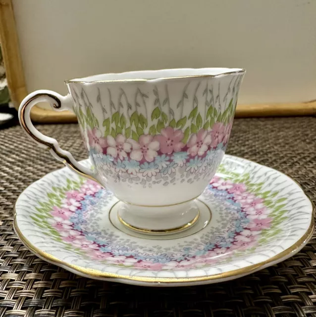 Royal Stafford Glendale Bone China Floral Tea Cup & Saucer W/Gold Trim - 2 Pc