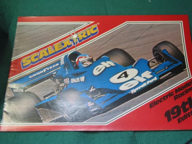 SCALEXTRIC CATALOGUE edition  19th  mint collectible condition