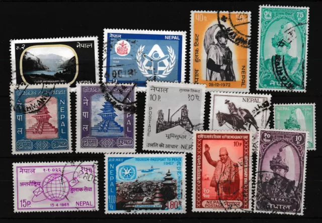 Nepal - 13 used stamps