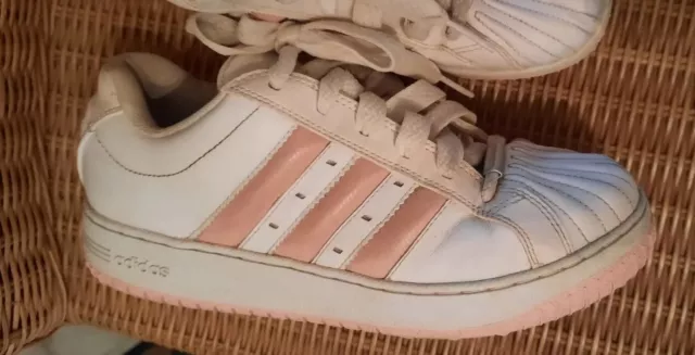 White adidas shoes sales with pink stripes