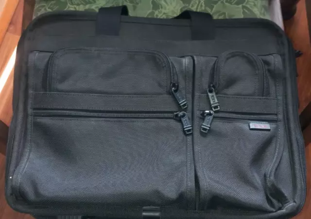 Tumi Bag Rolling Expandable Briefcase Style Carry On  17x12x7"