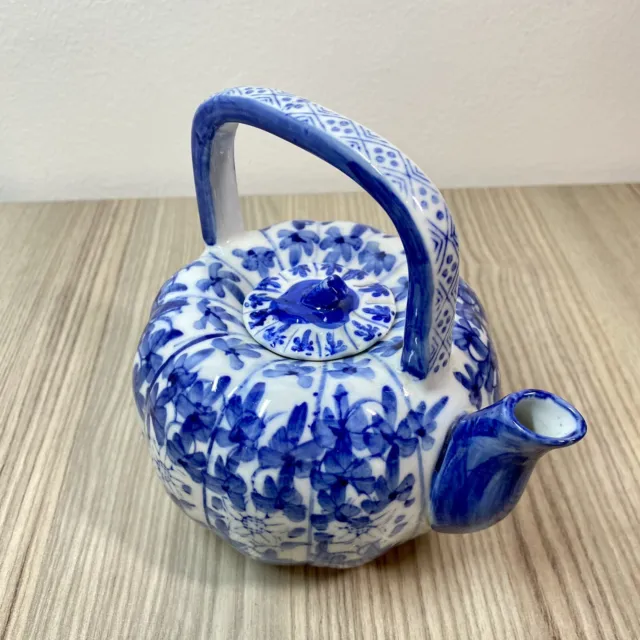 Vintage Small Chinese Blue and White Porcelain Teapot Pumpkin Shape Hand Painted 2