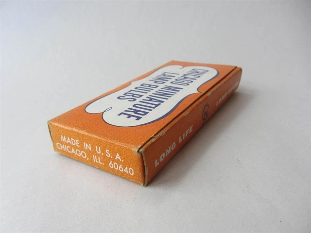 NOS Vtg Box of 2 Chicago Miniature # 1891 Lamps Light Bulbs 14V