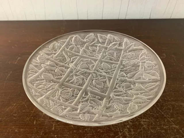 Assiette plat en cristal de Baccarat modèle 1