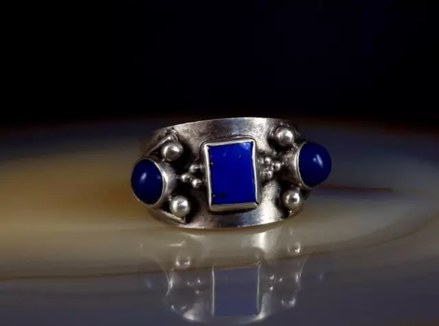 Attraktiver breiter dunkelblauer Lapislazuli Ring 925 Silber 17,4 mm