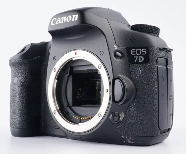 Ex Canon EOS 7d 18.0MP Caméra SLR Numérique Noir 53,869 Photos De Japon