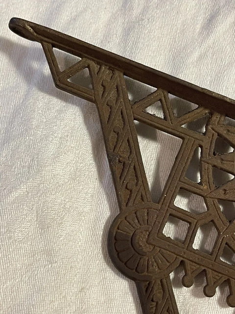 Antique Victorian Period Single cast Iron Shelf Bracket salvage orphan 2
