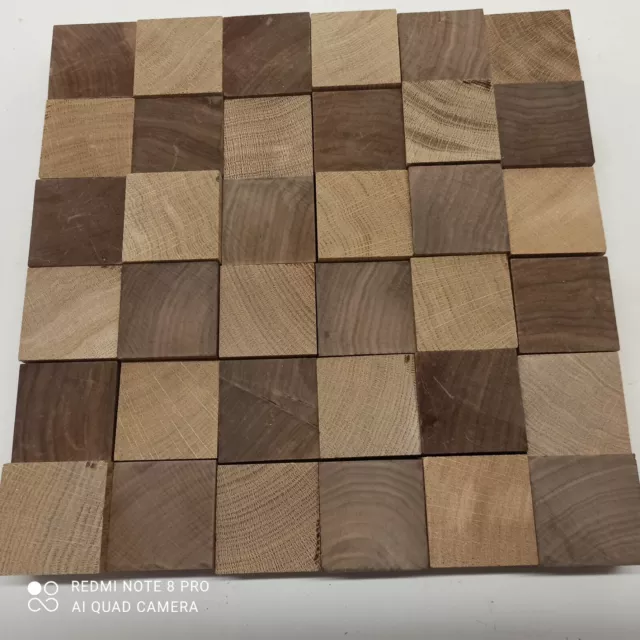 36 Stück Walnuss  Amerikanischer Nussbaum und Eiche Bastelholz  58x58x30-40 mm