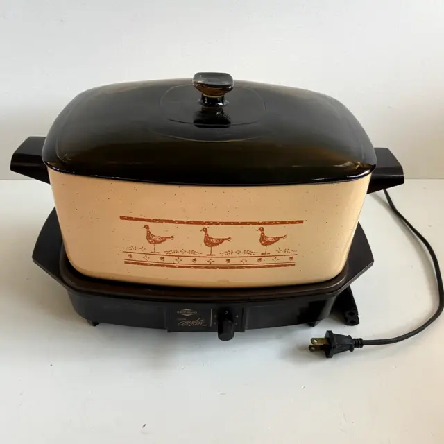 Vintage West Bend 4 QT Slow Cooker, Mini Grill, Casserole Dish / Lid - Geese