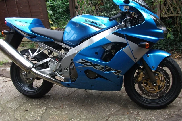 KAWASAKI ZX9R F2 P 2003 Many Extras £3,395.00 - PicClick UK