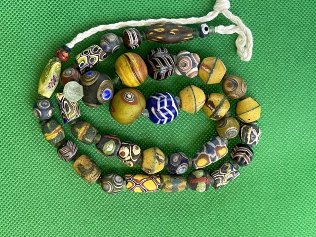 beautiful ancient old mosaic Gabri glass beads necklace