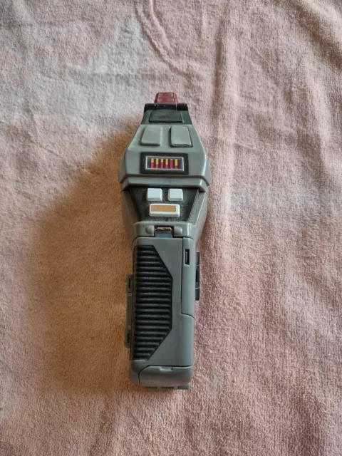 Star Trek The Next Generation- phaser- 2 characters- 1995-playmates toys