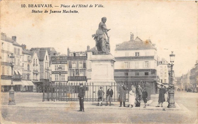 Cpa 60 Beauvais Place De L'hotel De Ville