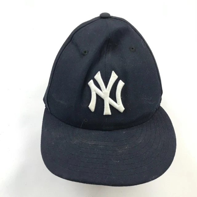 New York Yankees Hat Cap Size 7 3/8 New Era Blue White MLB Baseball Embroidered