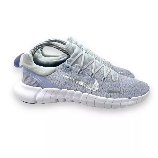 Nike Free RN 5.0 Women's Size 9 US CZ1891-002 Silver Synthetic Athletic Shoes