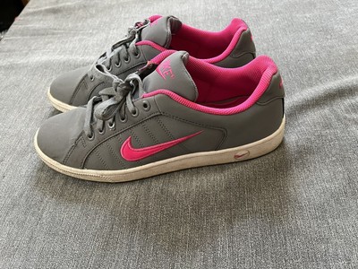 nike court tradition 2 women's