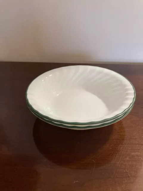 Corelle /Corning 7" Soup/Salad/Cereal Bowl Swirl W/Green Rims Set of 2