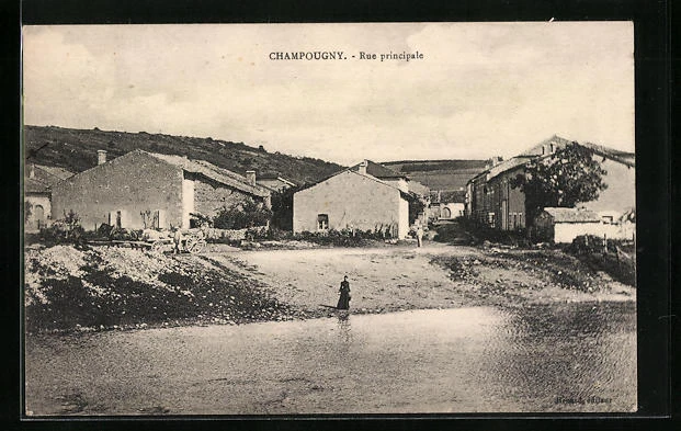 CPA Champougny, Rue principale