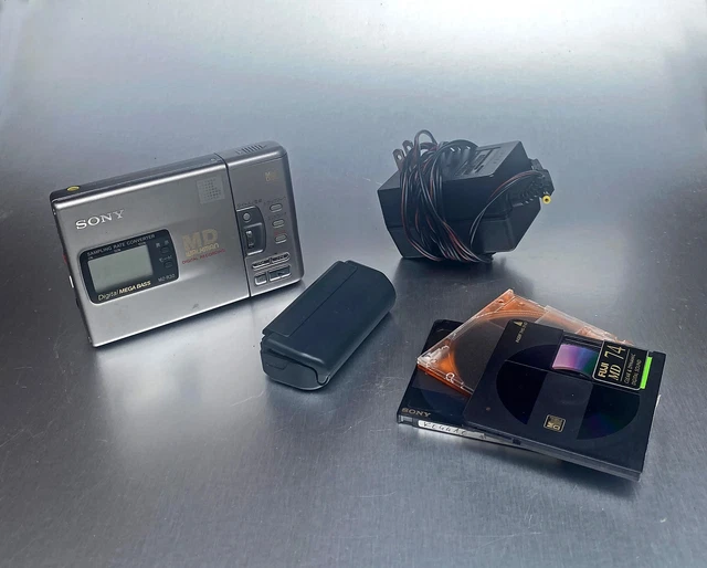 95% nouvelle télécommande d'occasion RM-MC32EL pour SONY Walkman D-EJ885 D-EJ2000 D-EJ985-argent