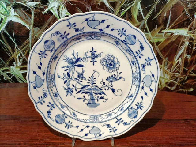 Patrón de Cebolla - Antiguo Plato de Cena Ø 24,5cm