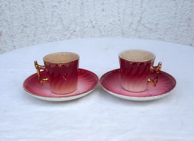2 tasses à café-moka avec sous-tasses, faïence K et G Lunéville, 1890-1920