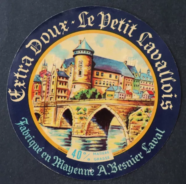 Etiquette fromage Camembert LE PETIT LAVALLOIS  mayenne    cheese label 10