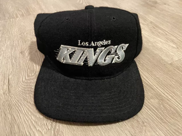 VTG Vintage Los Angeles LA Kings Motion 100% Wool Youngan Hat Snapback Cap  Pin