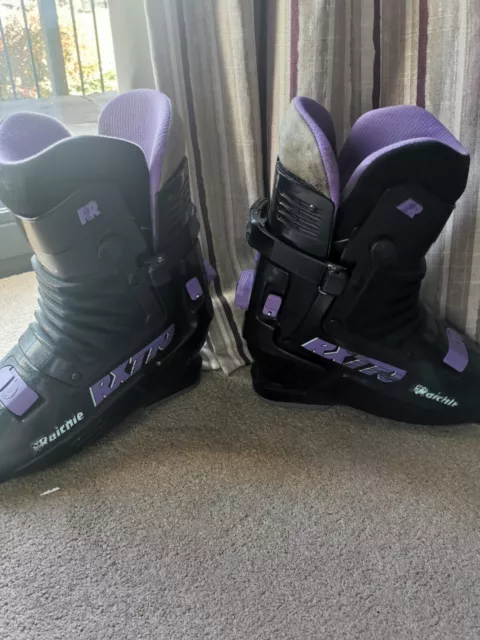 Vintage raichle hotsell ski boots