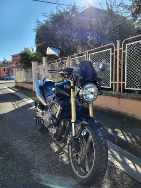Honda hornet  600 del 2007, km 5000