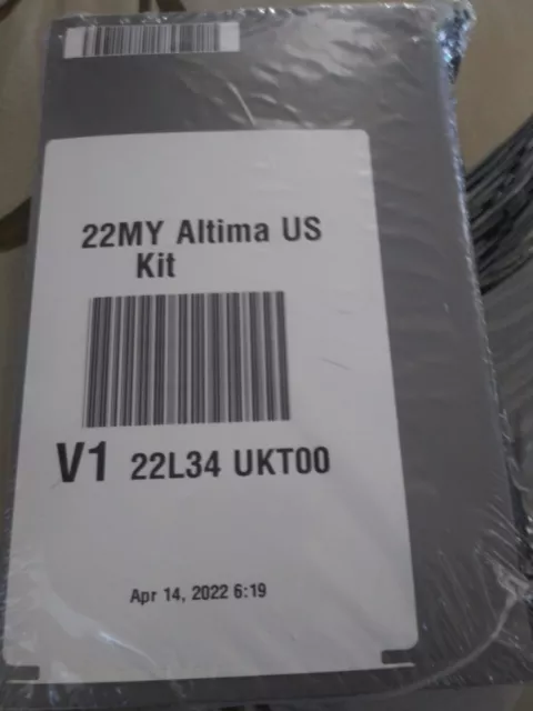 2022 Nissan Altima Owners Operator Manual Set With Case OEM New Free Shipping