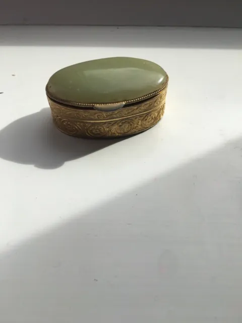 vintage green onyx topped pill box