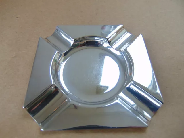 Mappin & Webb Art Deco Sterling Silver Ash Tray 1973, 88 Grams