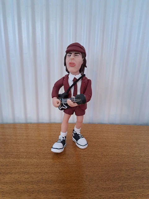 ANGUS YOUNG AC/DC resin figure perfect condition stunning! acdc £149.99 ...