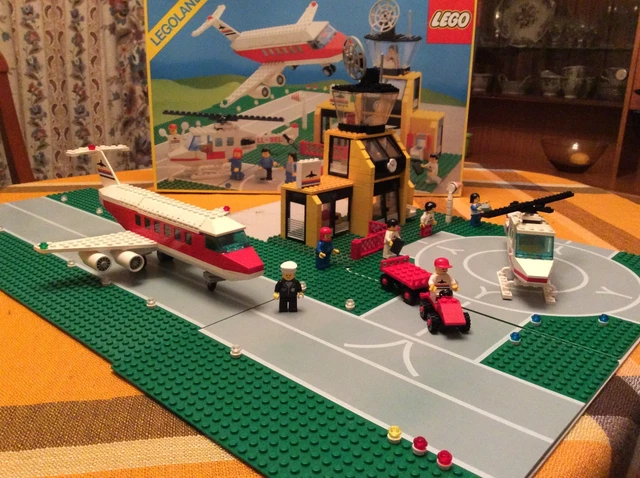 Vintage lego online airport