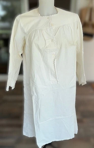 Chemise Ancienne De Femme N°173 - Chanvre Et Lin, Style Robe De Nuit, Occasion Bon état