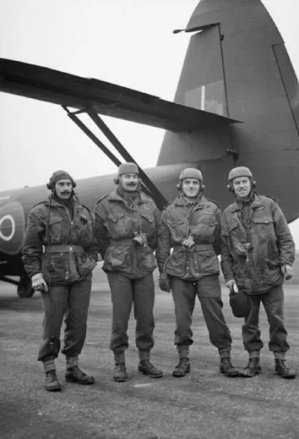 WW2 WWII Photo British Horsa Glider Pilots Royal Air Force World War Two / 1844