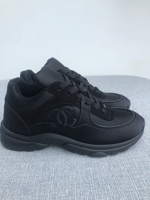 Chanel Wmns CC Logo Sneaker 'White Black