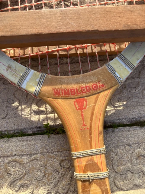Ancienne Raquette De Tennis En Bois Vintage Avec Presse – Années 60 – Bel état