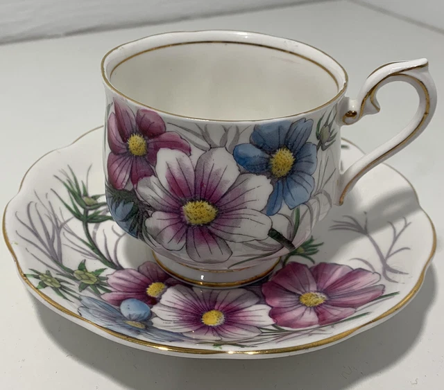 VTG Royal Albert England Cosmos Tea Cup Saucer Flowers Of The Month Series No.10