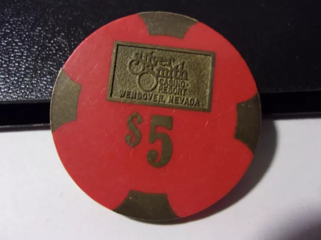 SILVER SMITH CASINO RESORT $5 hotel casino gaming poker chip - Wendover, NV