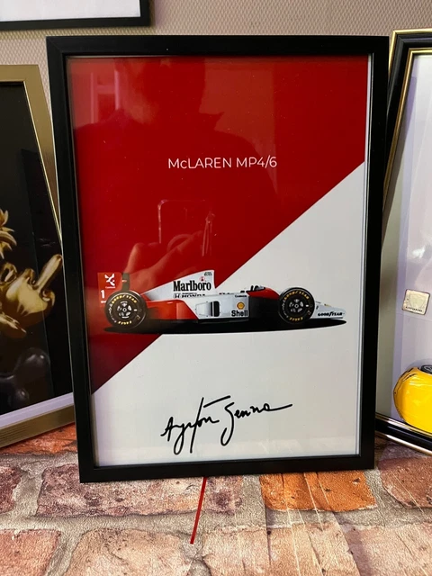 McLaren Senna Sempre O Llevar La Cara Y Detalles De Ayrton Senna Decorando Un Mclaren Senna 768x512