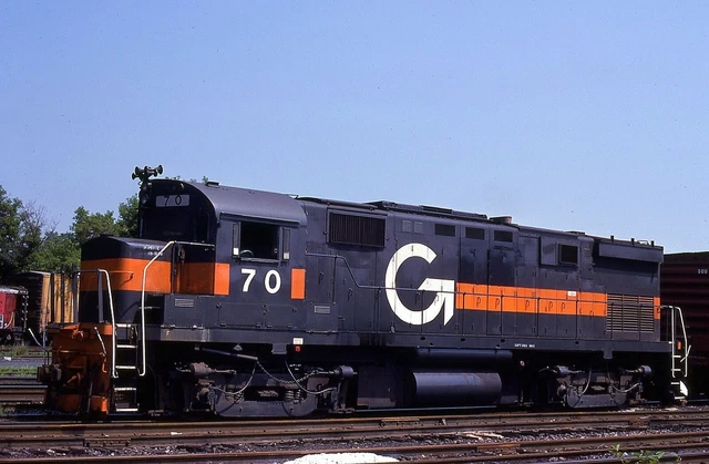 DELAWARE & HUDSON D&H ALCO C424m 70 ROSTER @ TAYLOR PA in 1988 ORIGINAL SLIDE